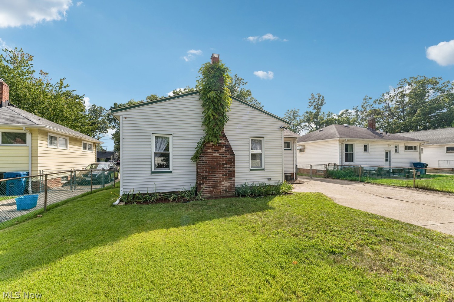 24018 Knickerbocker Road Bay Village OH 44140