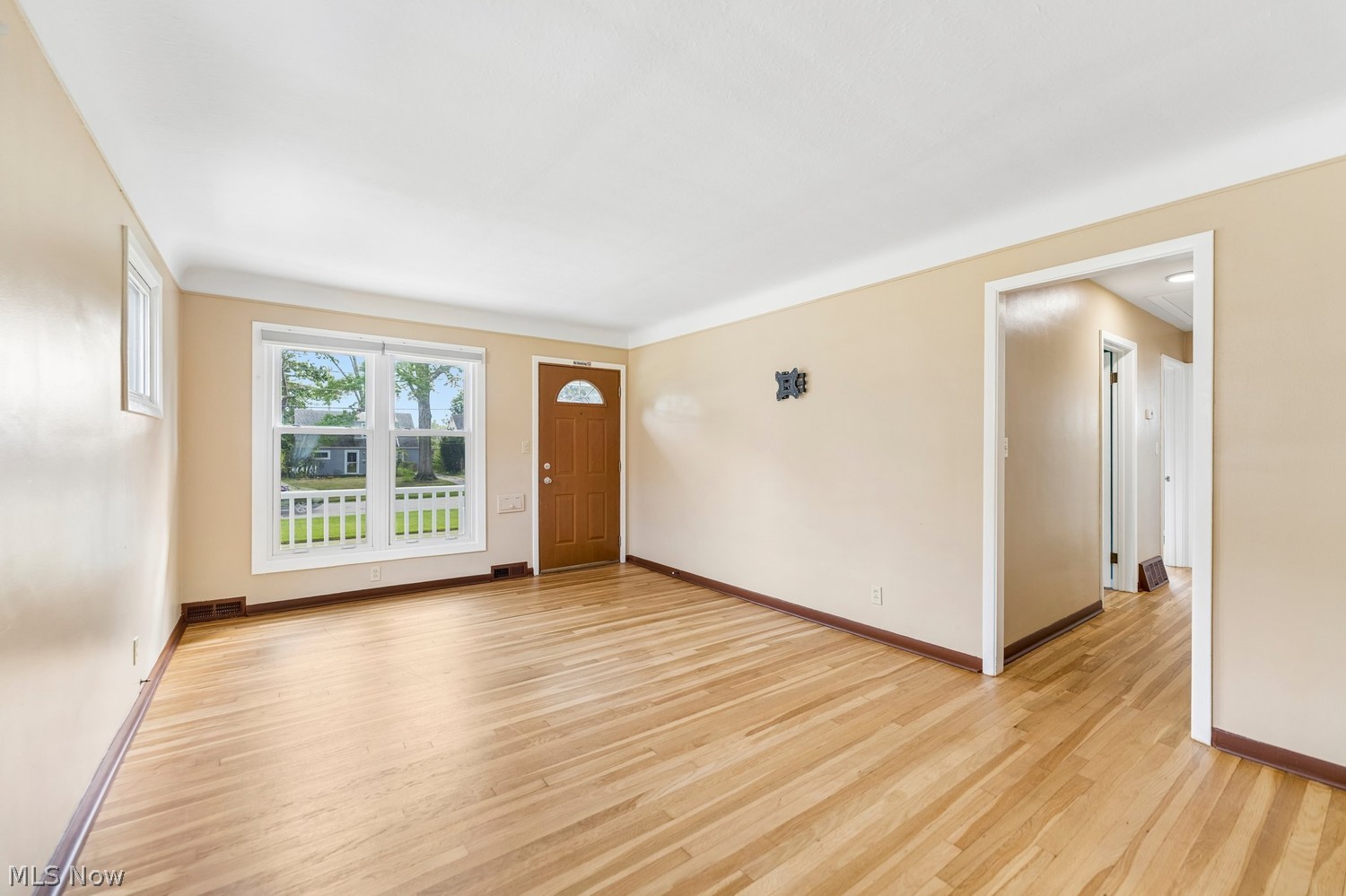 24018 Knickerbocker Road Bay Village OH 44140