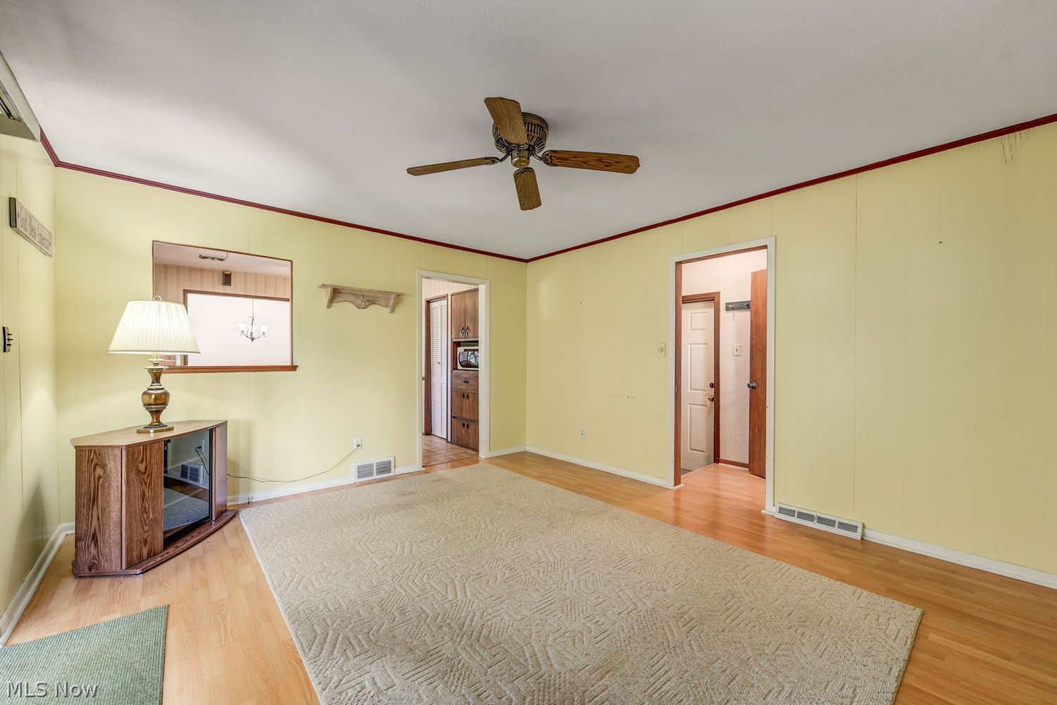 6100 Sequoia Drive Parma OH 44134