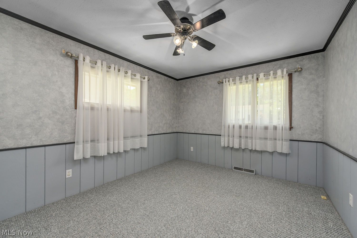 6100 Sequoia Drive Parma OH 44134