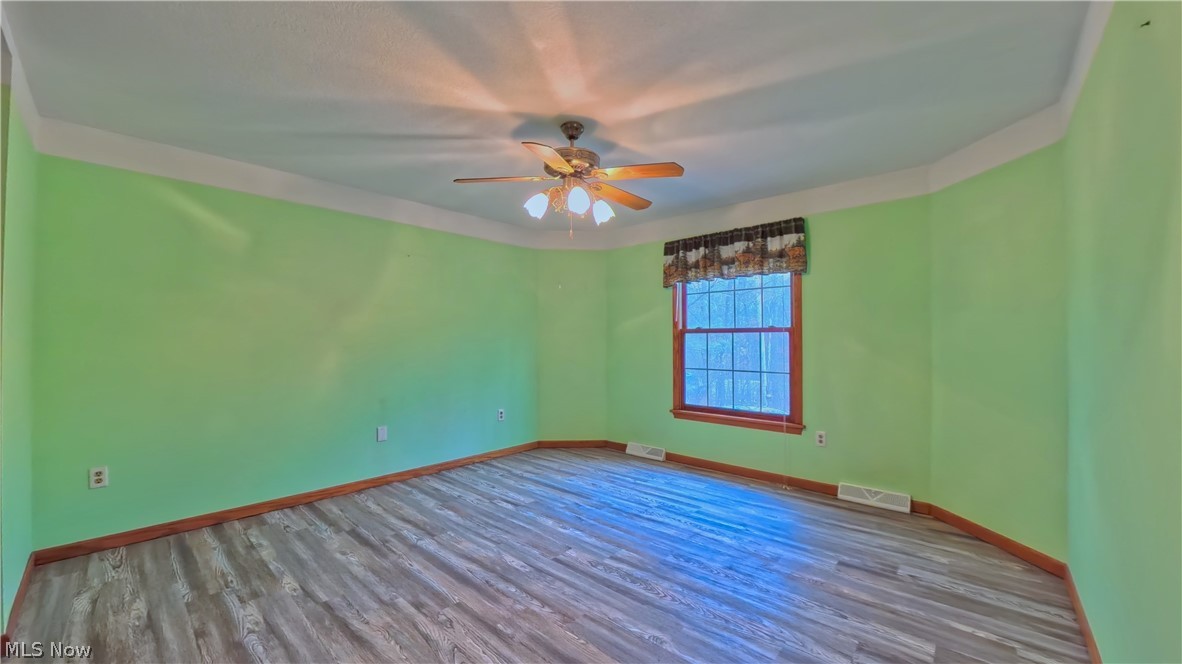 48276 Dyke Road Negley OH 44441