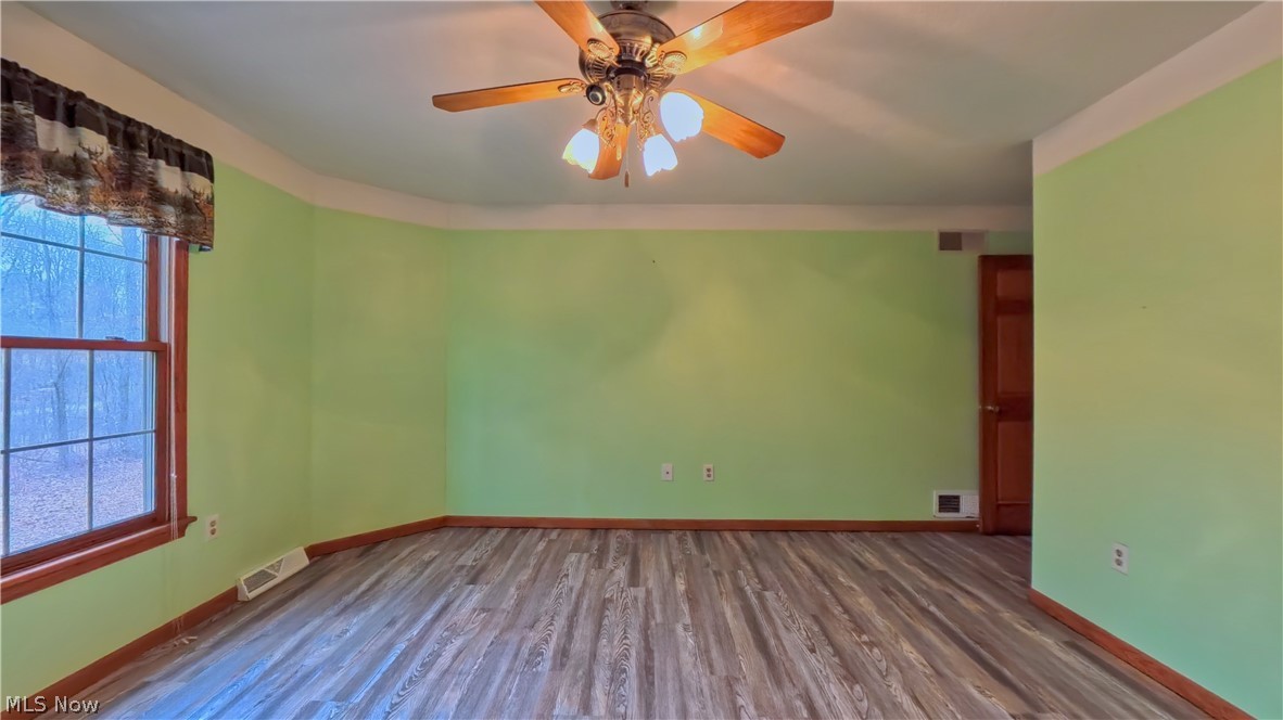 48276 Dyke Road Negley OH 44441
