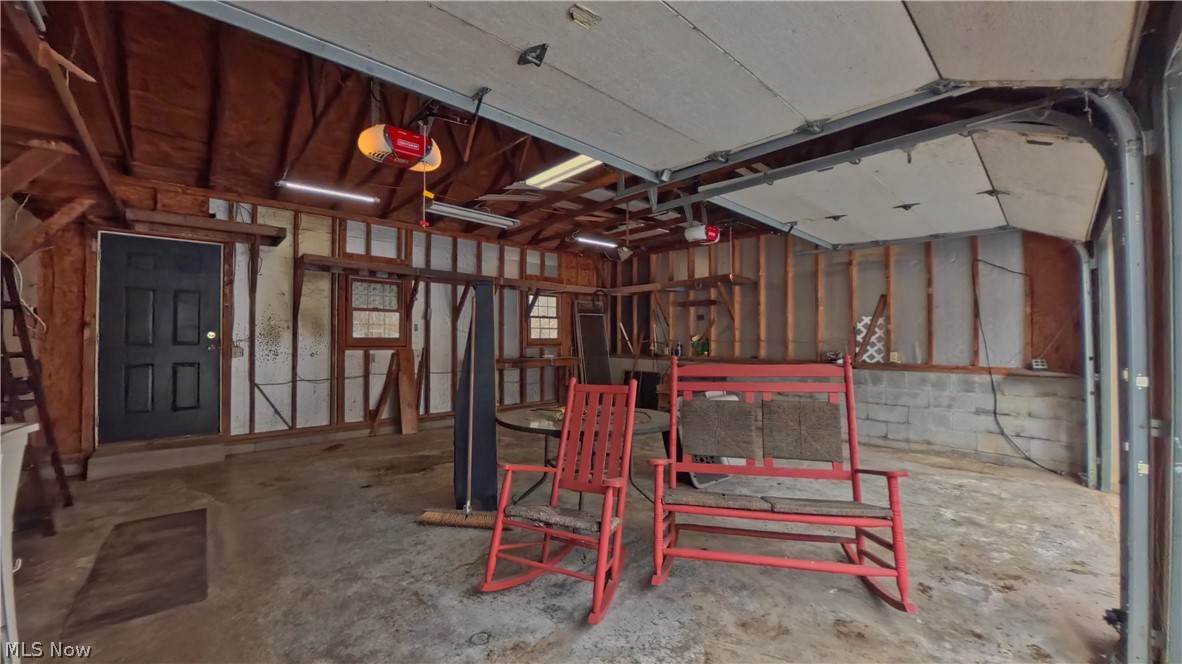 48276 Dyke Road Negley OH 44441