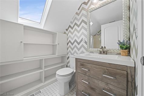 27447 Dunford Road Westlake OH 44145