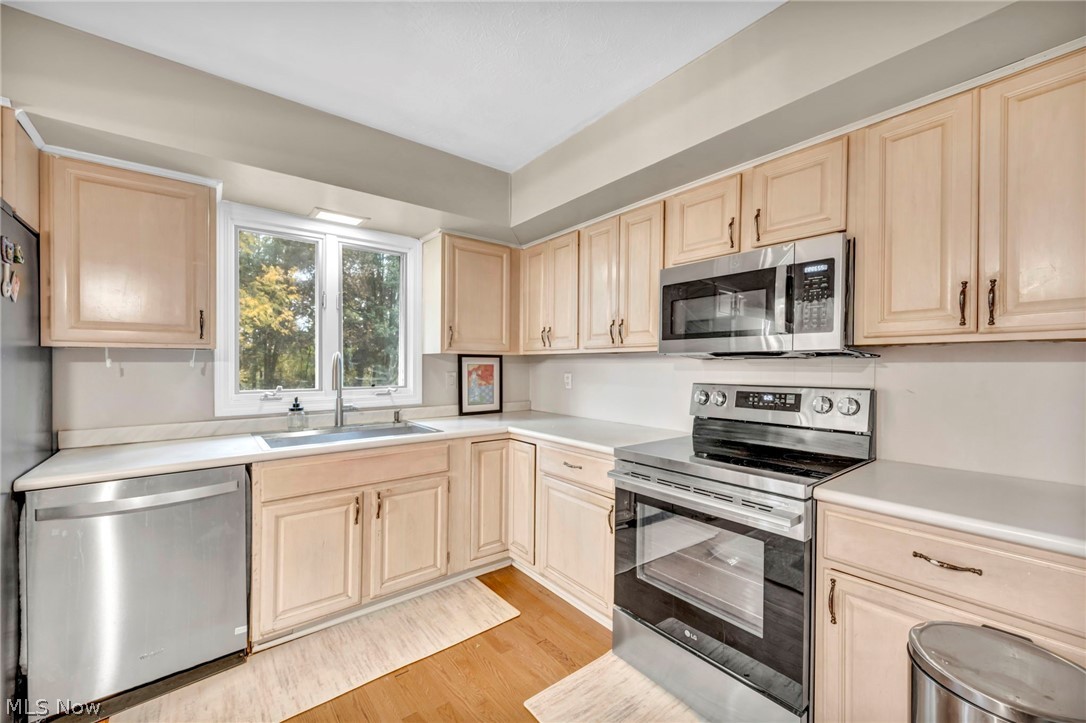 3348 Valley Parkway North Royalton OH 44133