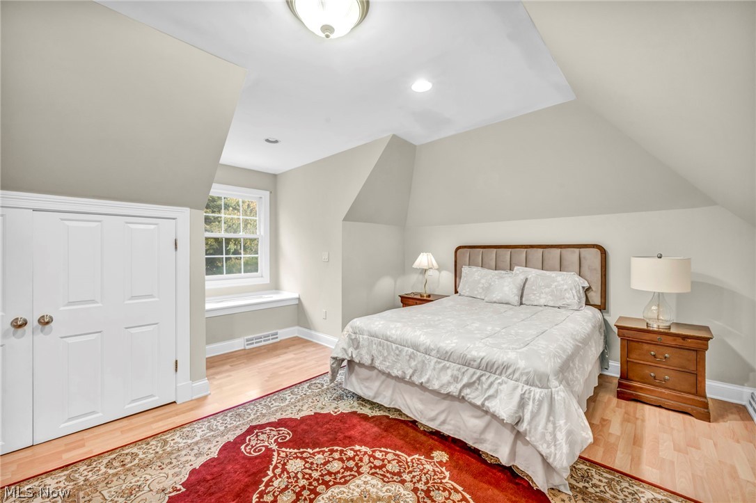 3348 Valley Parkway North Royalton OH 44133
