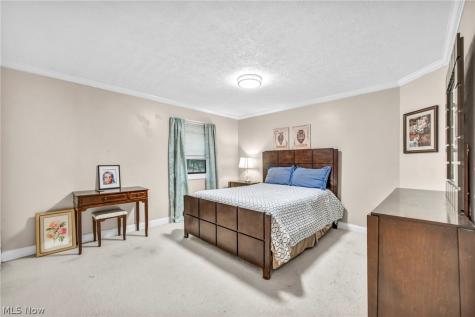 3348 Valley Parkway North Royalton OH 44133