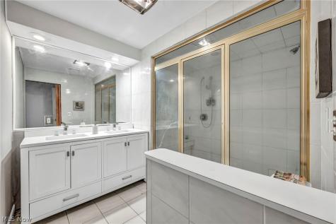 3348 Valley Parkway North Royalton OH 44133