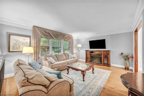 3348 Valley Parkway North Royalton OH 44133