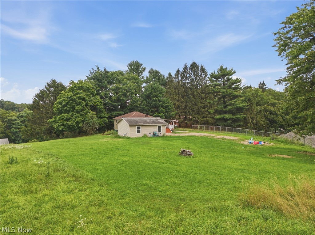 3592 Washington Street SE Carrollton OH 44615
