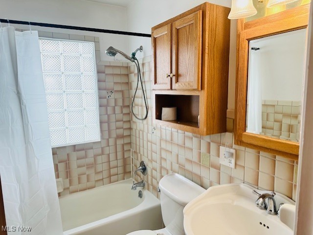 1882 16th Street SW Akron OH 44314