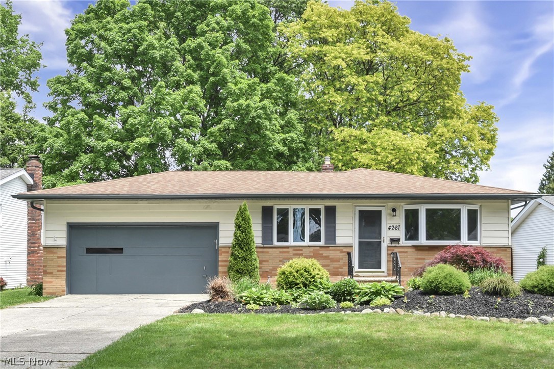 4267 Bentley Drive North Olmsted OH 44070