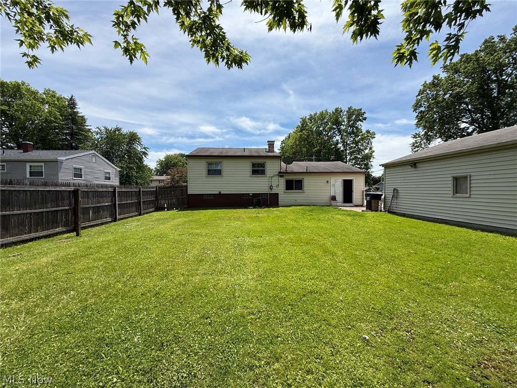 4828 New Road Austintown OH 44515