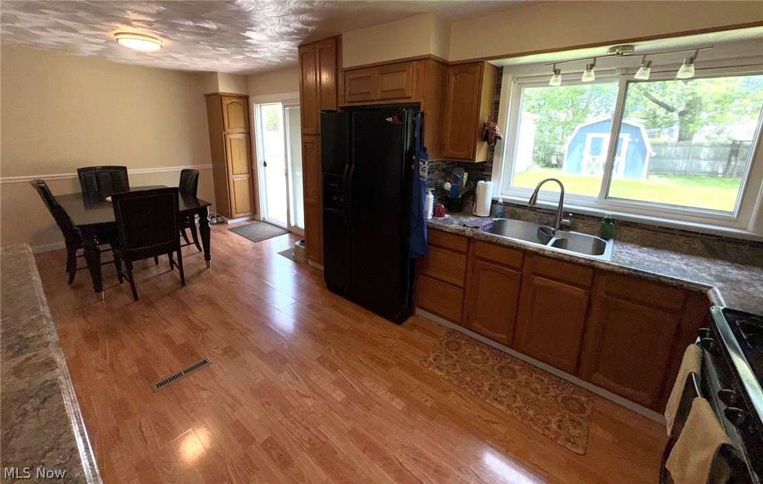 4828 New Road Austintown OH 44515