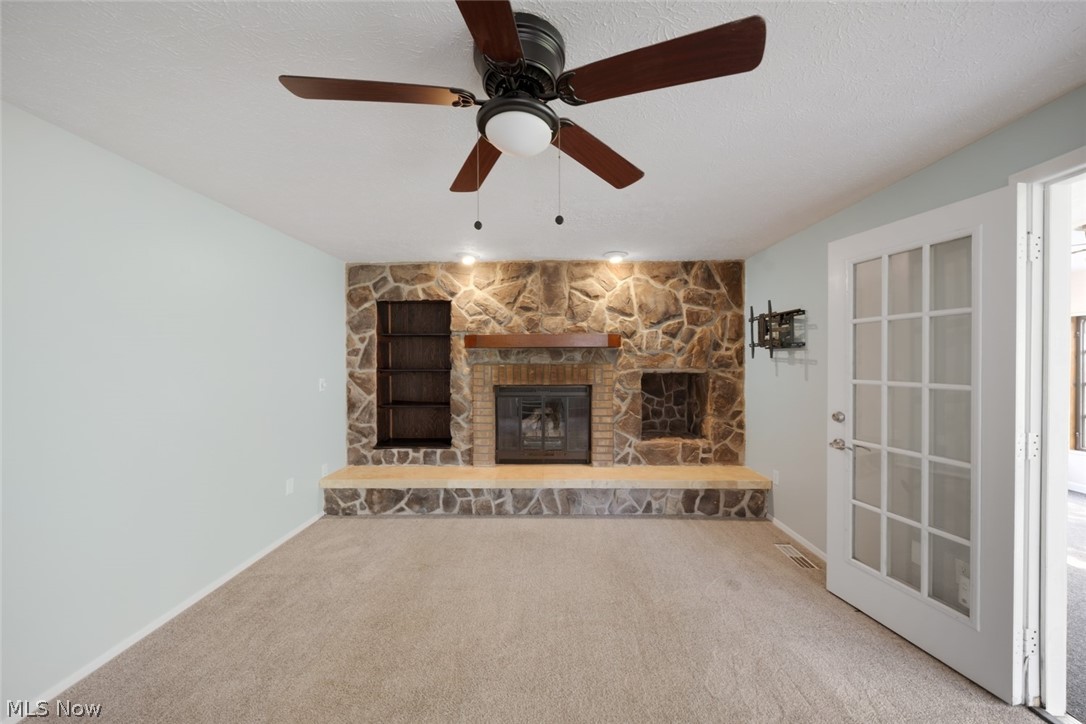 5565 Pin Oak Circle Sheffield Village OH 44054