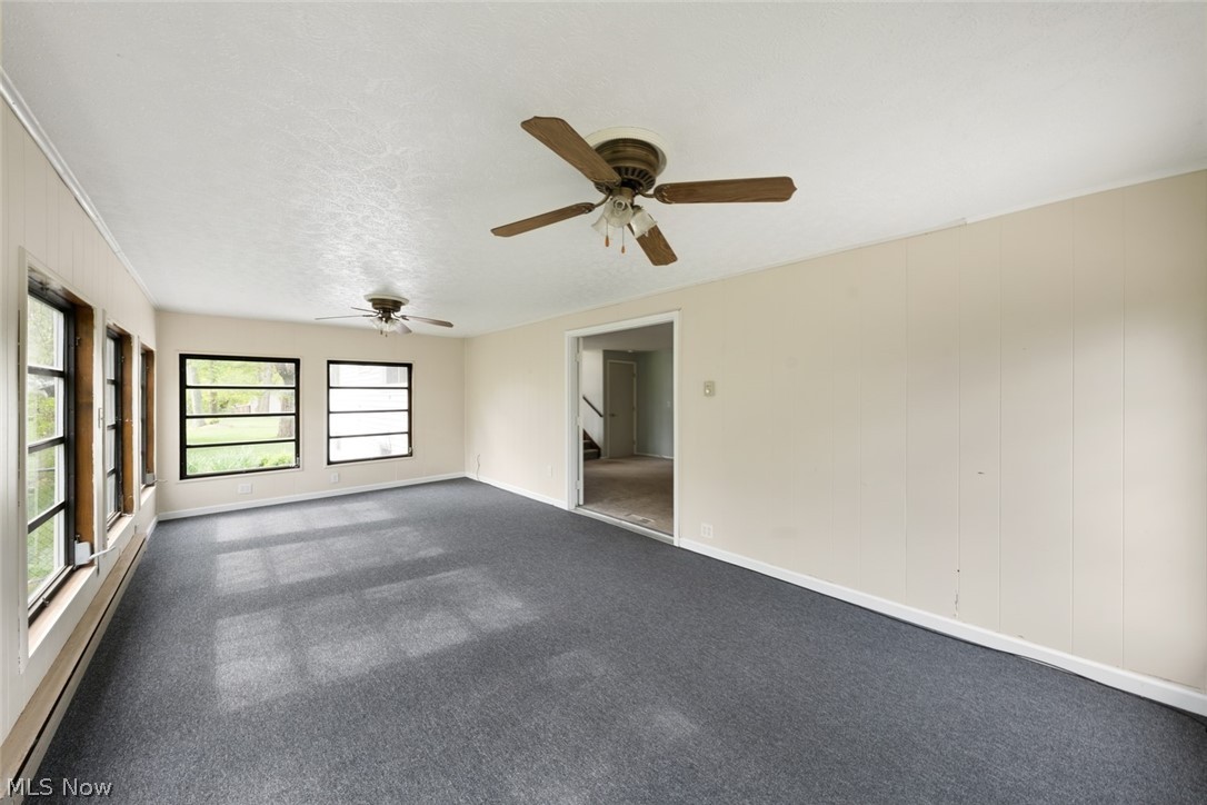 5565 Pin Oak Circle Sheffield Village OH 44054
