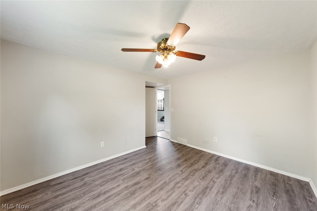 5565 Pin Oak Circle Sheffield Village OH 44054
