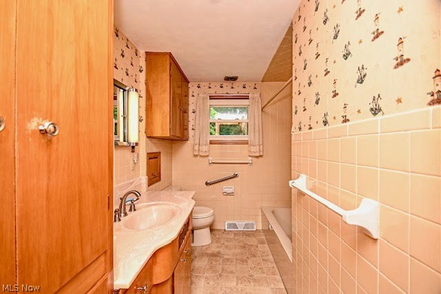 2333 Brooklyn SW Canton OH 44706