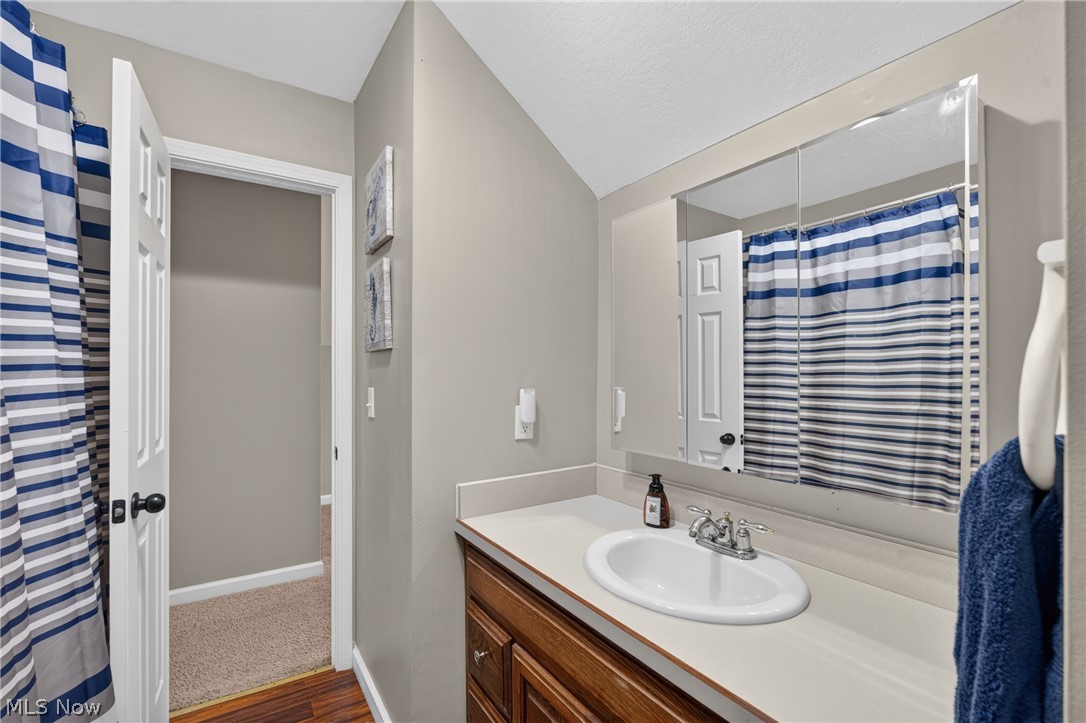 7484 Callow Road Leroy OH 44077