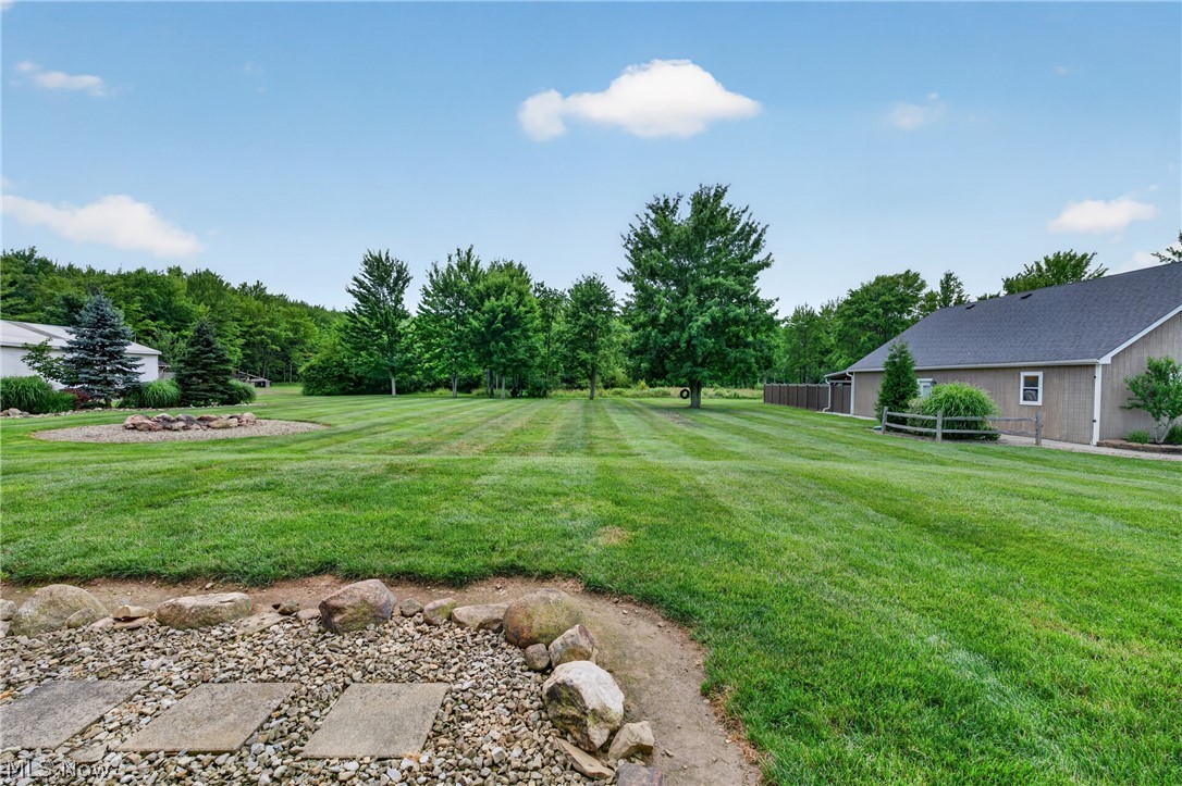 7484 Callow Road Leroy OH 44077