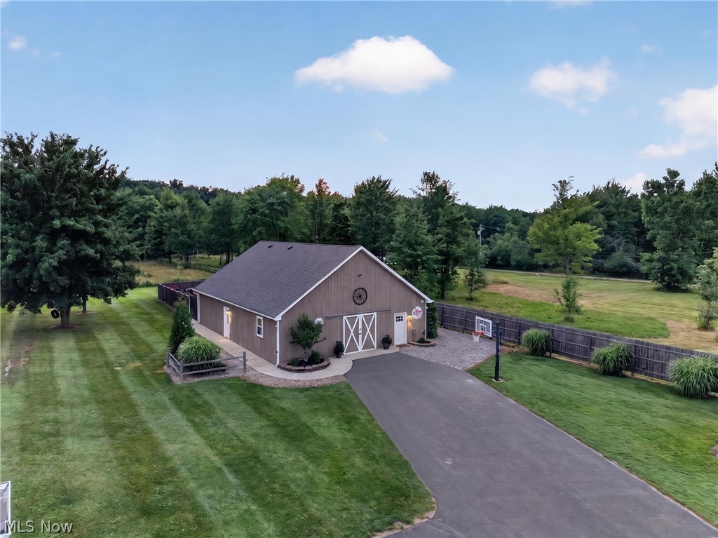 7484 Callow Road Leroy OH 44077