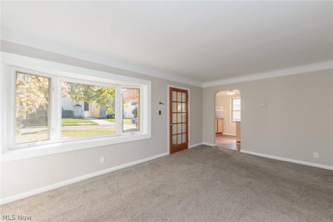 5312 Cato Street Maple Heights OH 44137