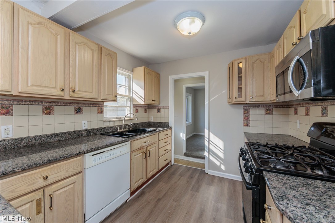 5312 Cato Street Maple Heights OH 44137