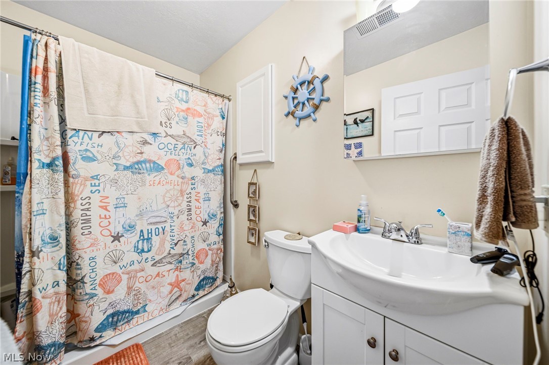 4911 Topper Avenue Ashtabula OH 44004