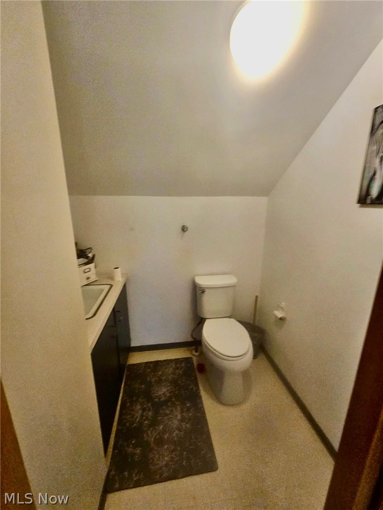 10481 Briar Hill Drive Kirtland OH 44094