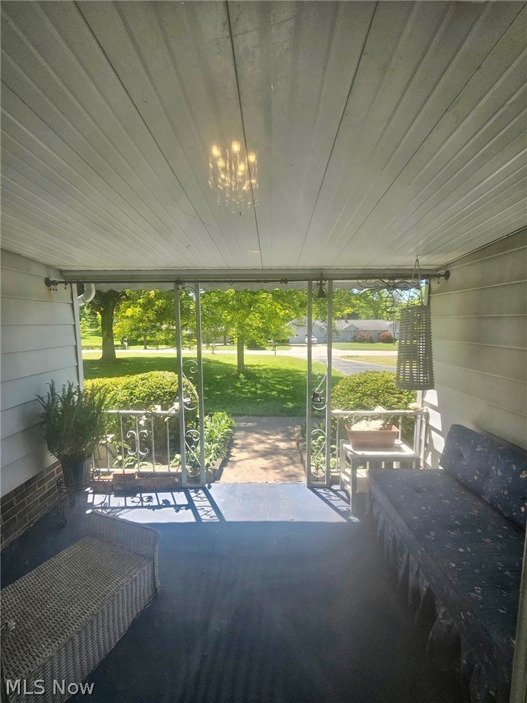 10481 Briar Hill Drive Kirtland OH 44094