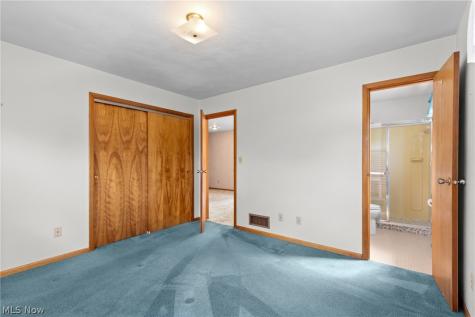 267 Kings Drive Steubenville OH 43952