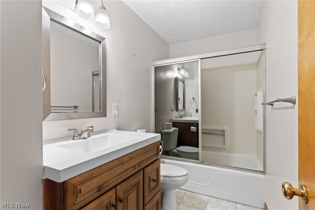 267 Kings Drive Steubenville OH 43952