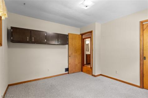 267 Kings Drive Steubenville OH 43952