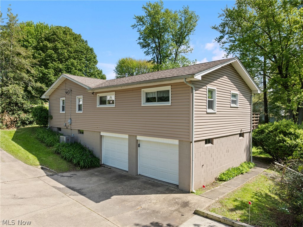 267 Kings Drive Steubenville OH 43952