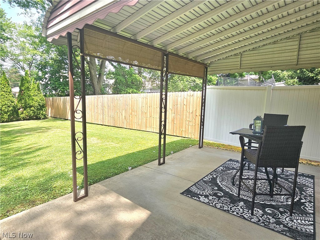 2231 N Glenwood Avenue Niles OH 44446