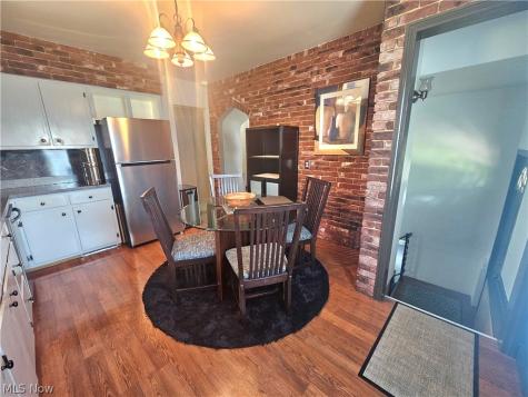2231 N Glenwood Avenue Niles OH 44446