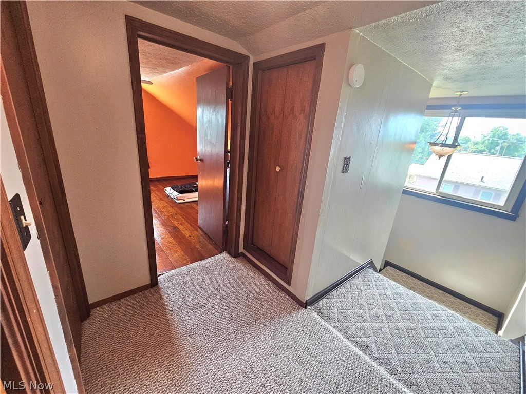 2231 N Glenwood Avenue Niles OH 44446