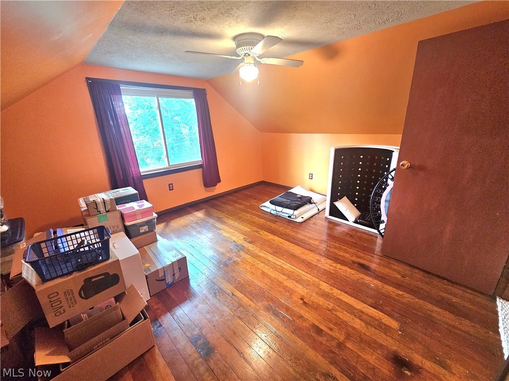 2231 N Glenwood Avenue Niles OH 44446