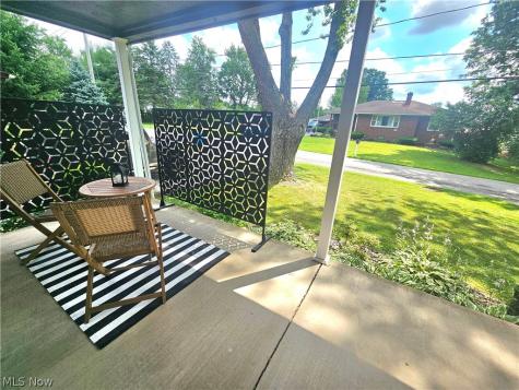 2231 N Glenwood Avenue Niles OH 44446
