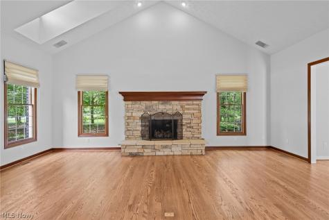 7442 Worlington Drive Solon OH 44139