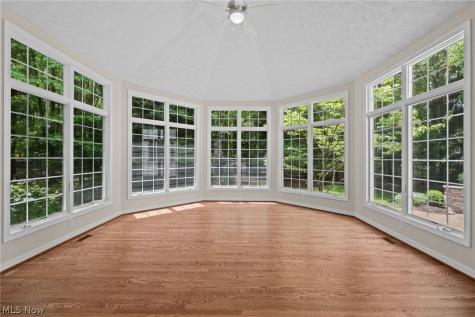 7442 Worlington Drive Solon OH 44139