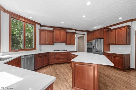 7442 Worlington Drive Solon OH 44139