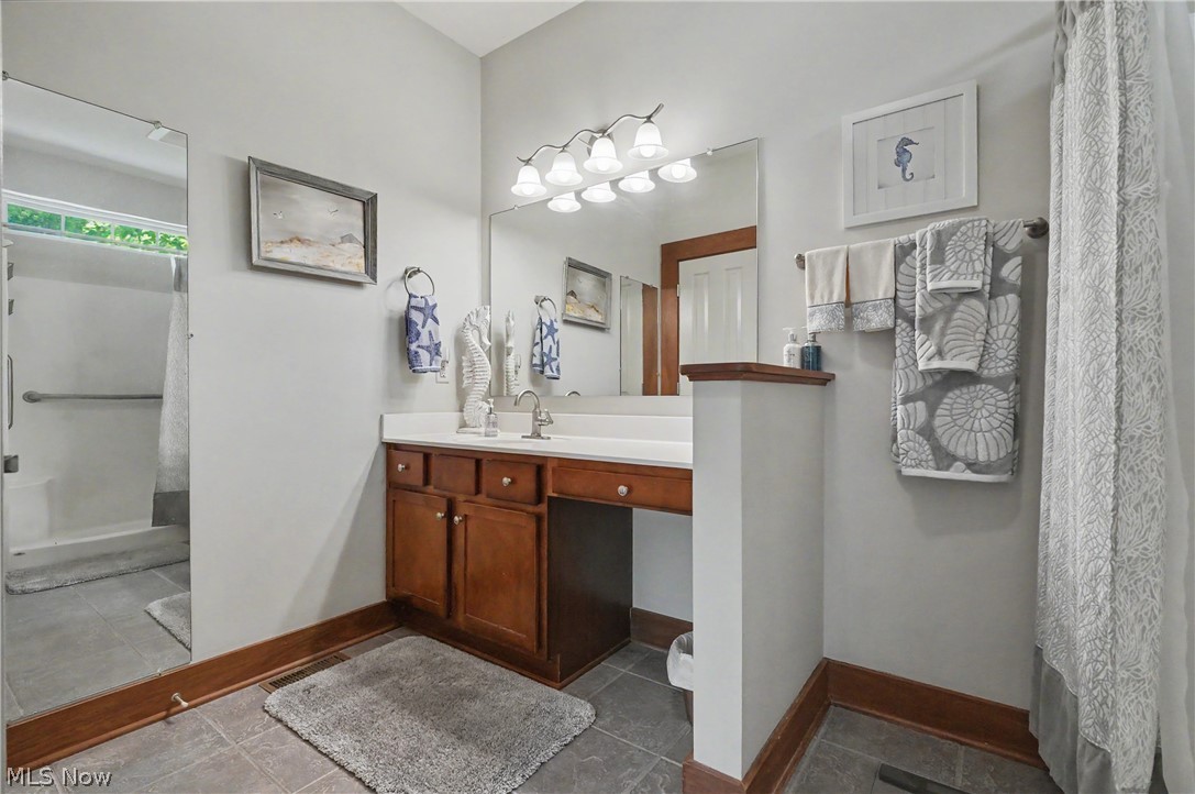 1215 Vine Street Kent OH 44240