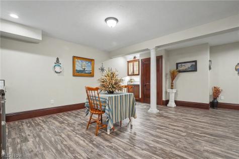 1215 Vine Street Kent OH 44240