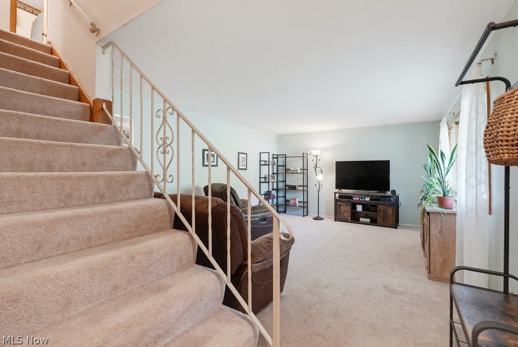 7675 Kathy Lane Northfield Center OH 44067