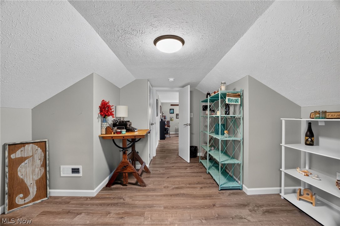 16398 Swine Creek Road Middlefield OH 44062