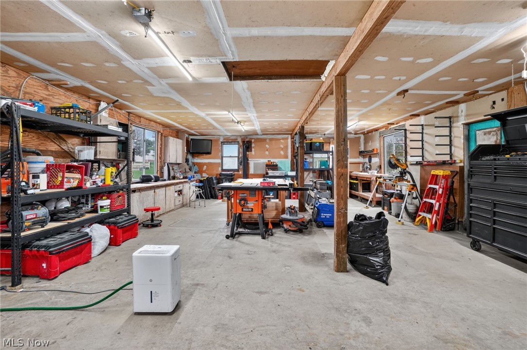 16398 Swine Creek Road Middlefield OH 44062