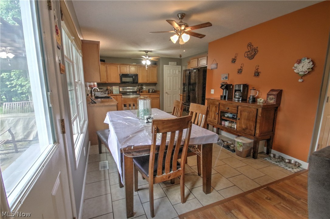 2157 Flame Lake Drive Roaming Shores OH 44084
