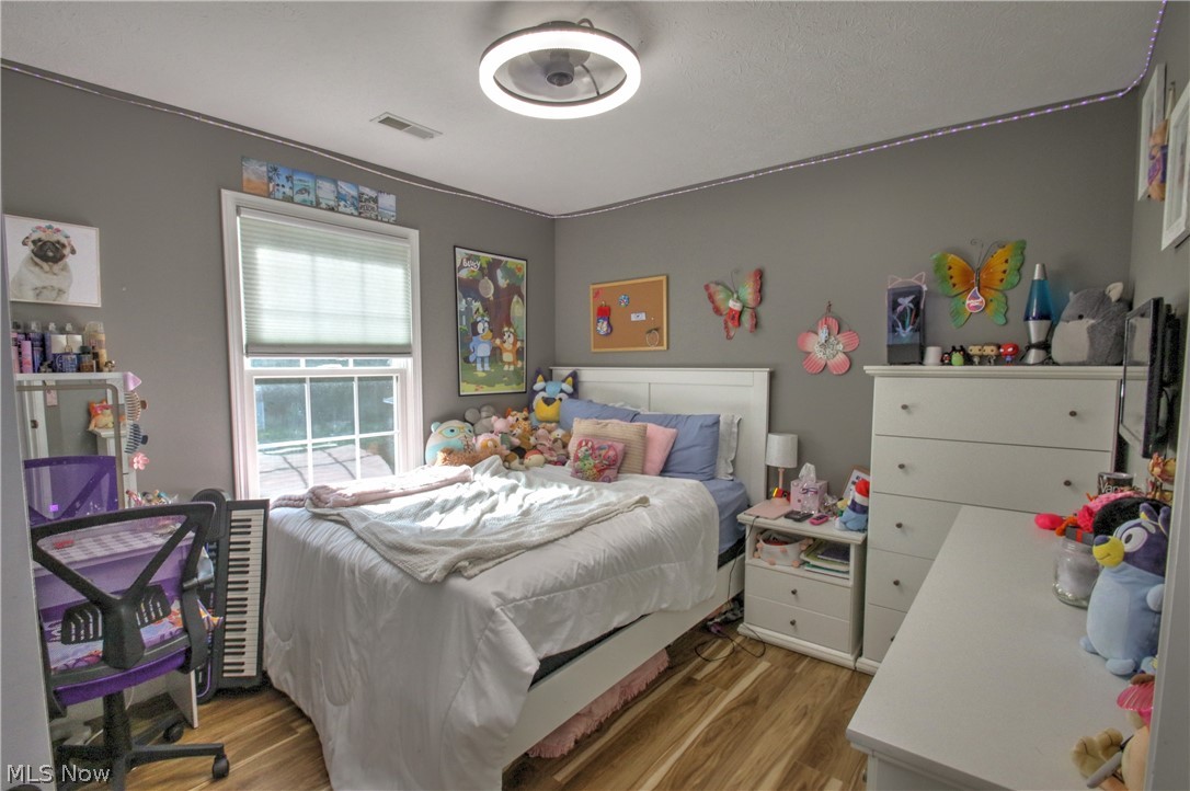 2157 Flame Lake Drive Roaming Shores OH 44084