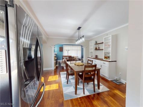 3585 Warren Road Cleveland OH 44111